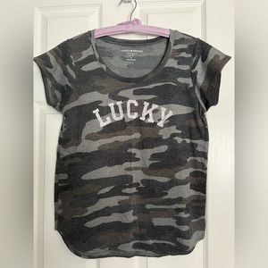 Lucky Brand T-Shirt